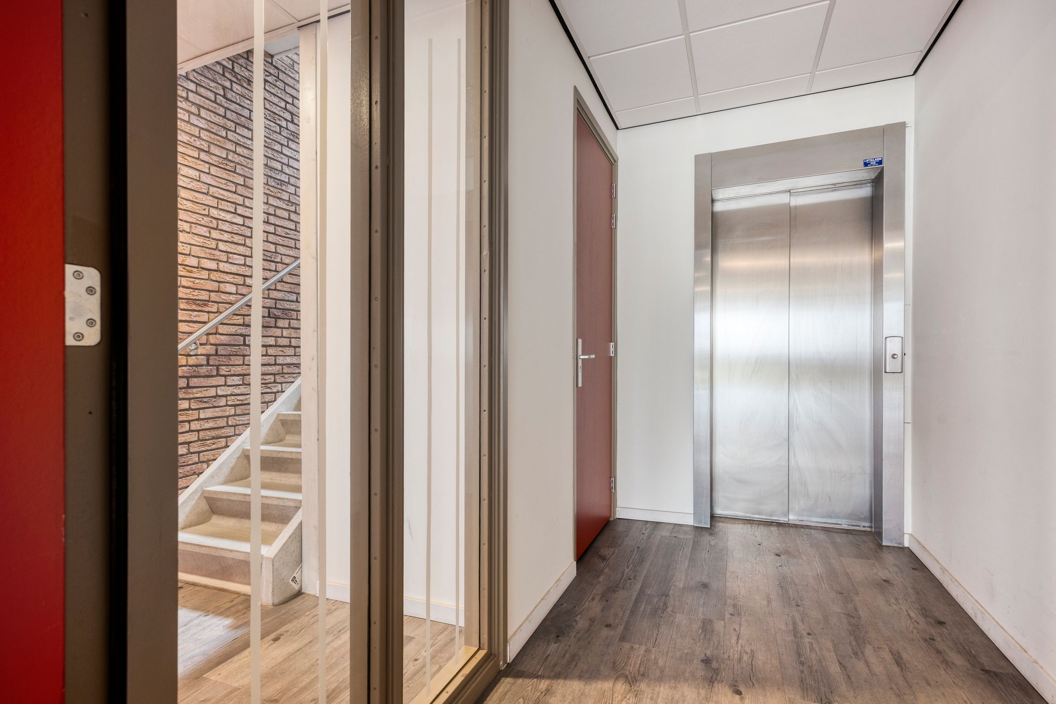 Foto 6 van Voorhof 30