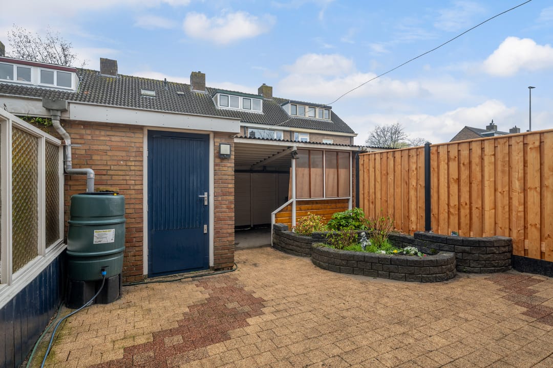 Foto 16 van Korenbloemstraat 6