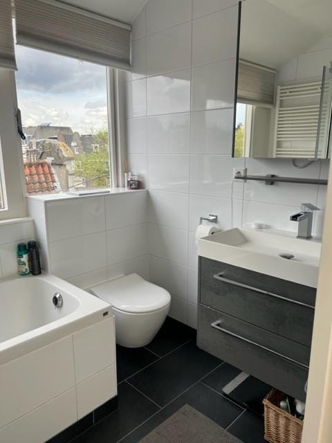 Photo 12 of Lindengracht 147-3