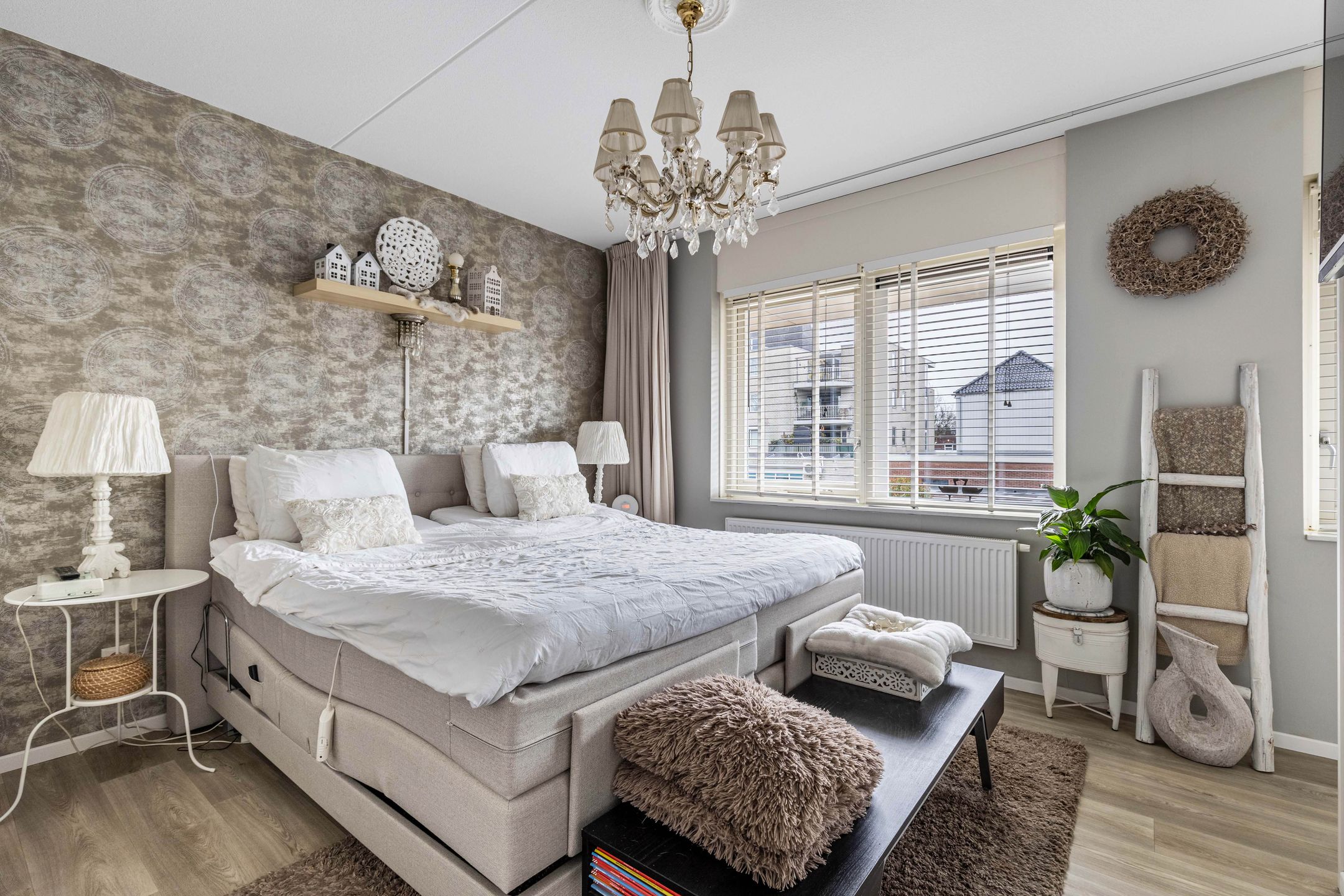 Foto 24 van Prof dr Cleveringastraat 13