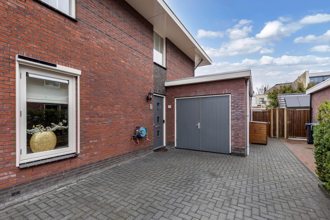 Foto 52 van Prof dr Cleveringastraat 13