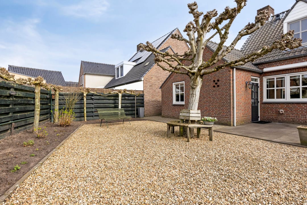 Photo 28 of Burg. Van Houtstraat 93-A