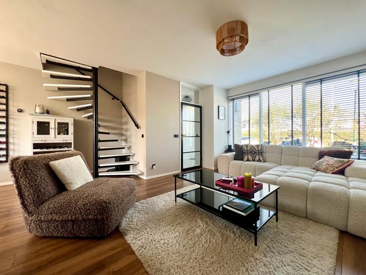 Photo 5 of Anne Franklaan 106