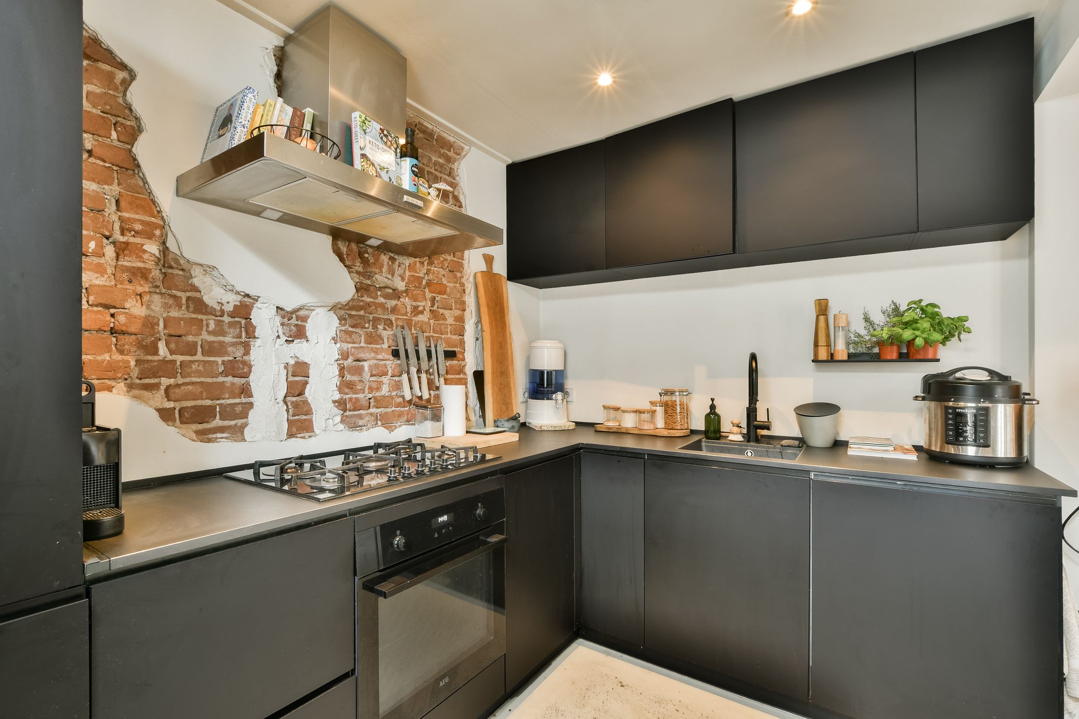 Photo 9 of Kanaalweg 29