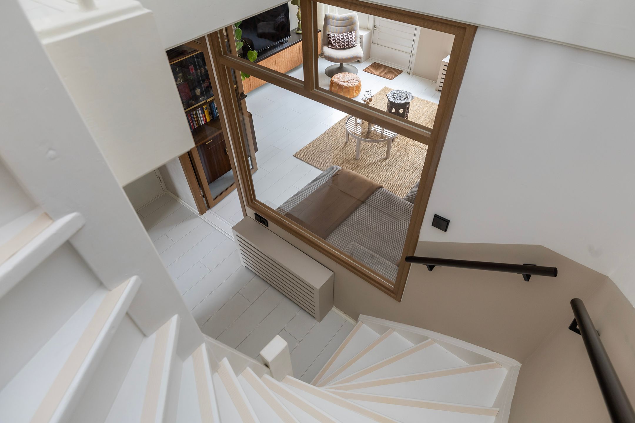 Foto 21 van Haagplein 24