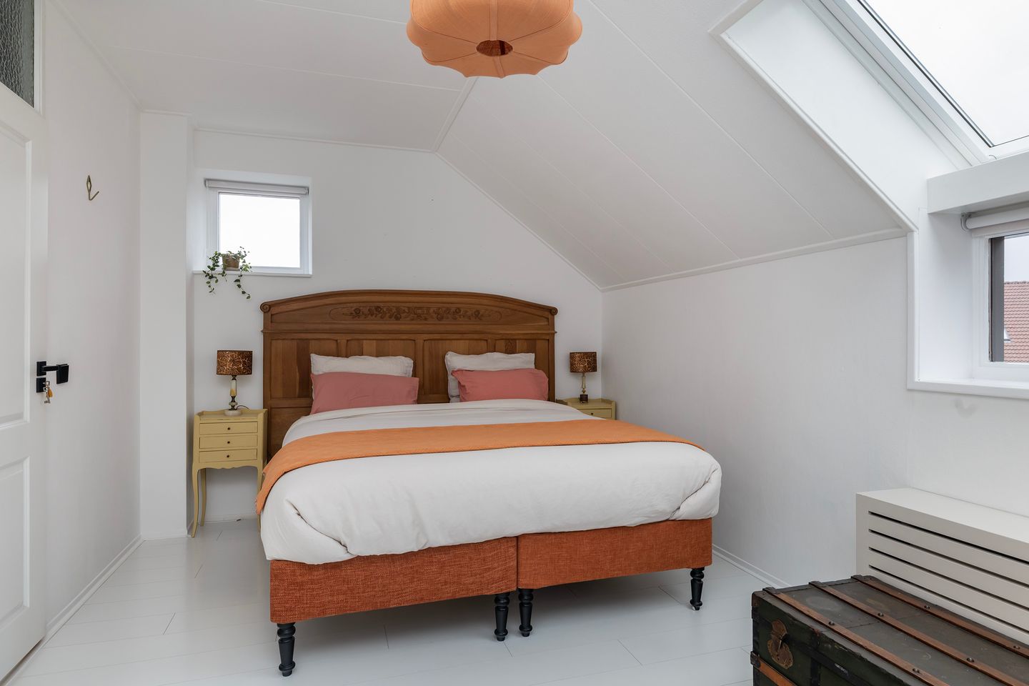 Foto 25 van Haagplein 24