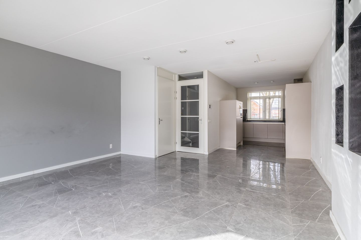 Photo 14 of Buys Ballotsingel 9-A