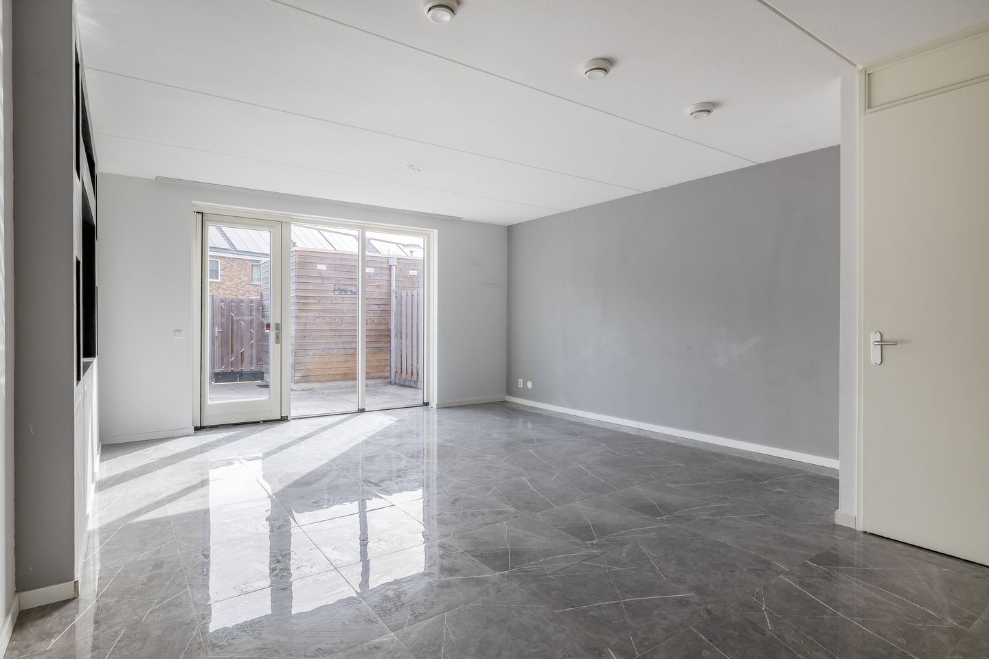 Photo 10 of Buys Ballotsingel 9-A