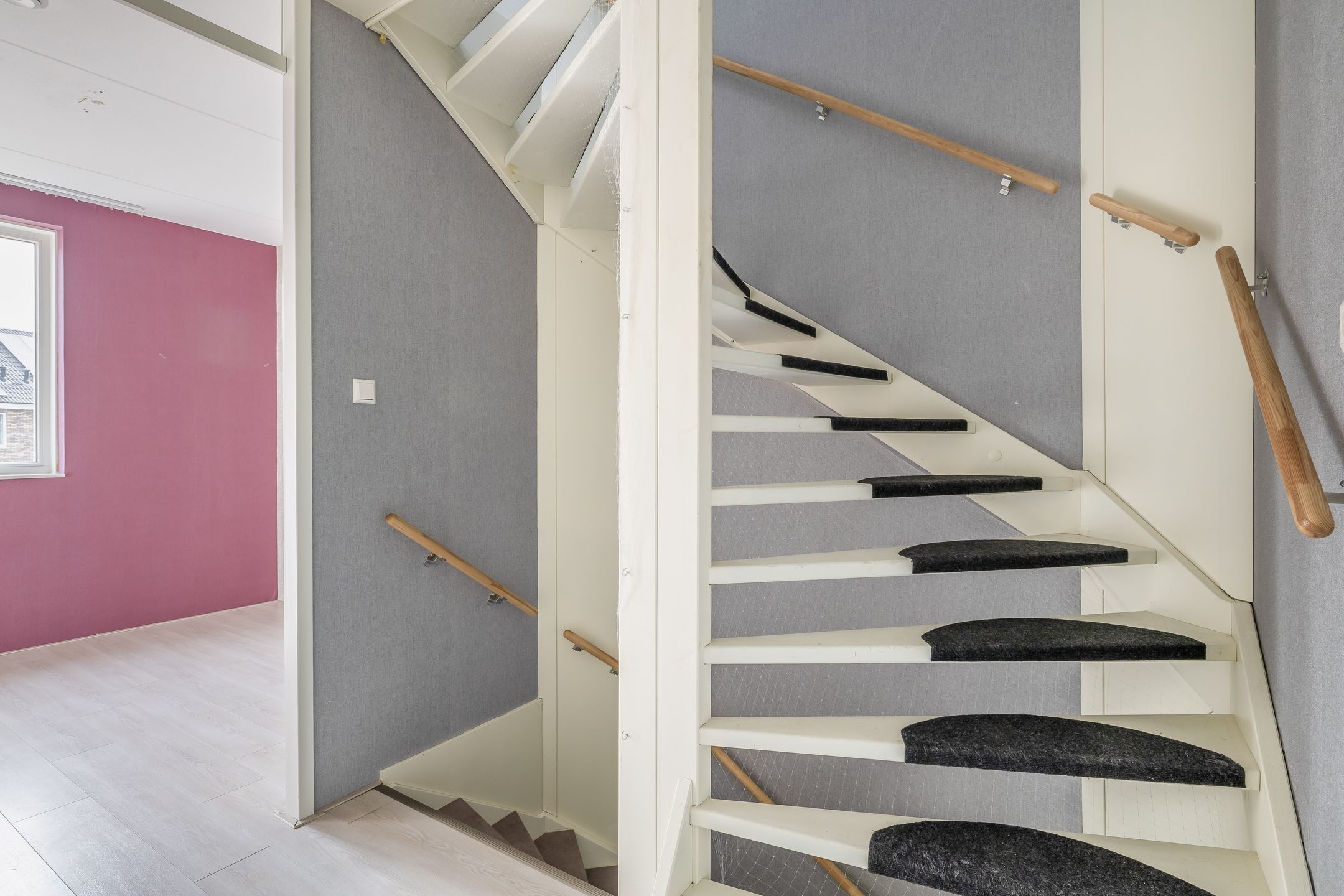 Photo 24 of Buys Ballotsingel 9-A