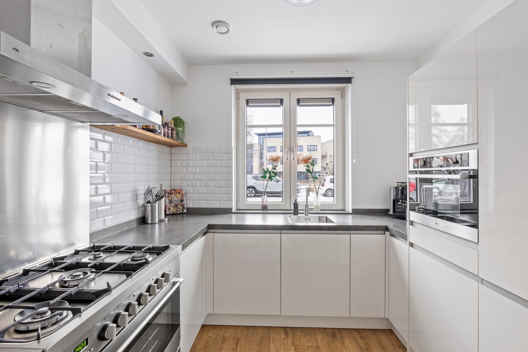 Photo 11 of Westeinde 25