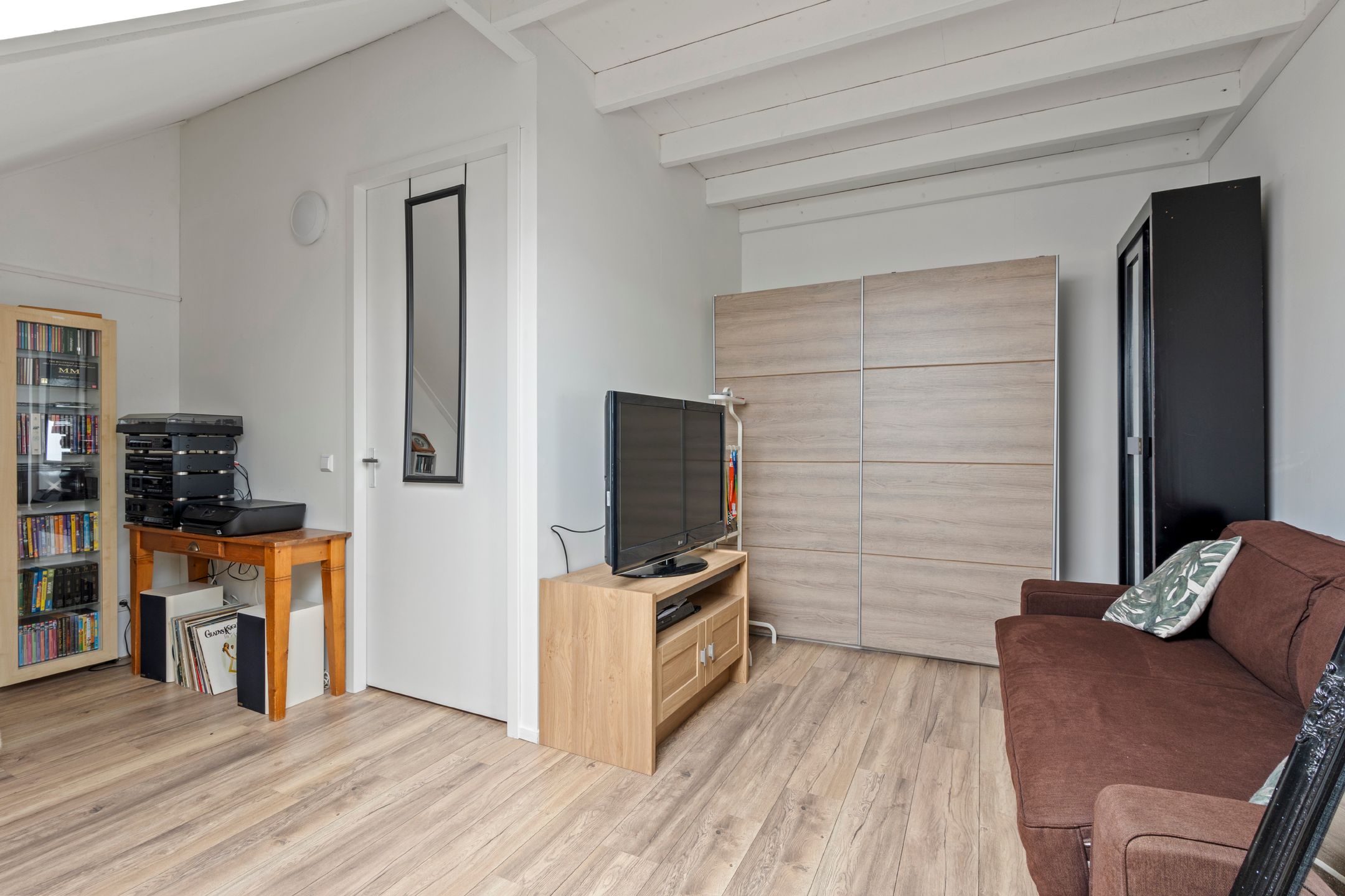 Photo 21 of Westeinde 25