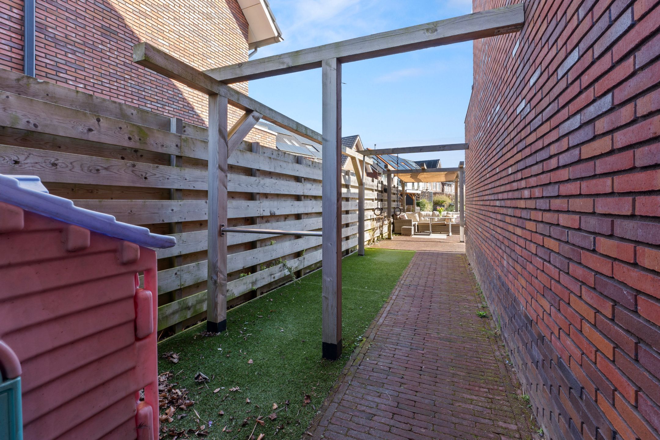 Photo 30 of Westeinde 25