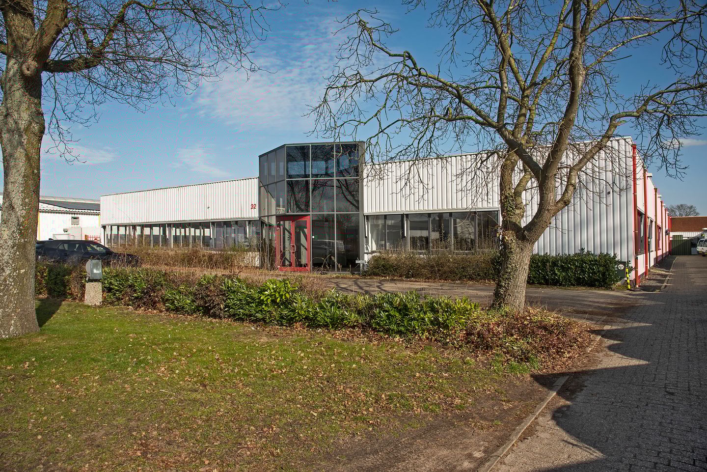 Bekijk foto 1 van Twekkeler Es 32