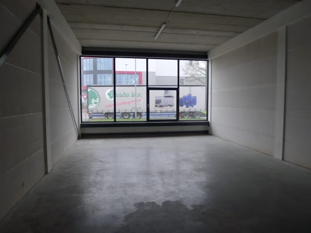 View photo 3 of Venturistraat 2-K