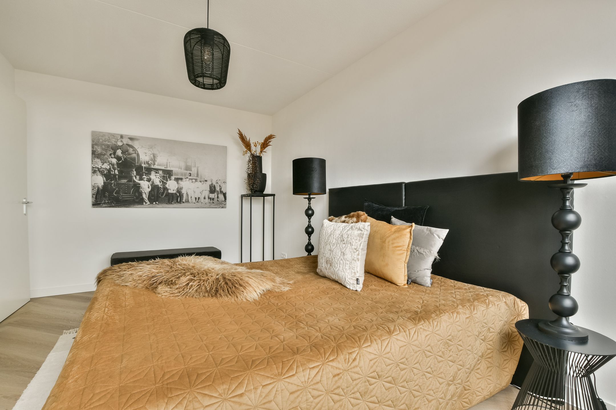 Photo 39 of Burgemeester van Stamplein 42