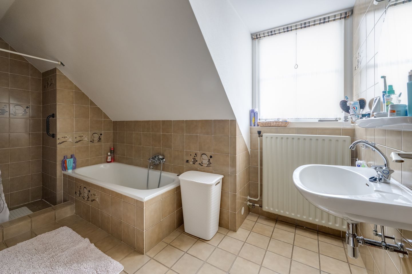 Foto 4 van Löblaan 29