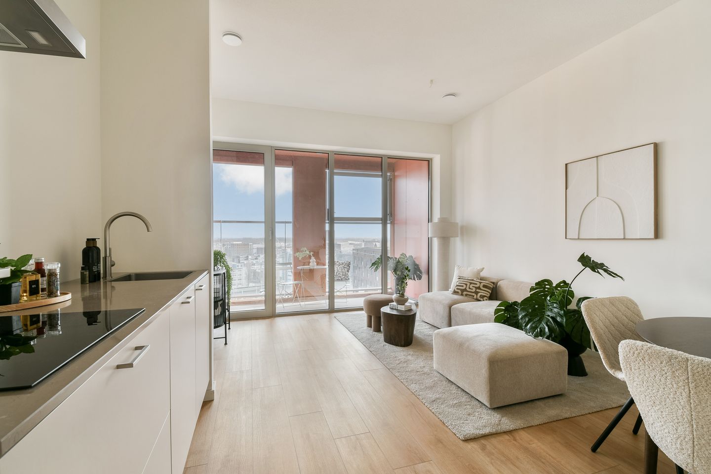 Foto 5 van Oostenburgermiddenstraat 585