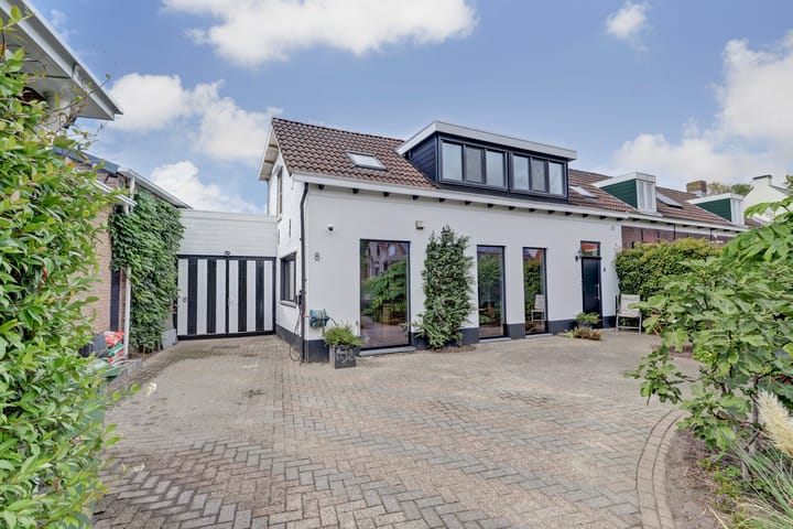 Molendijk 8 main image