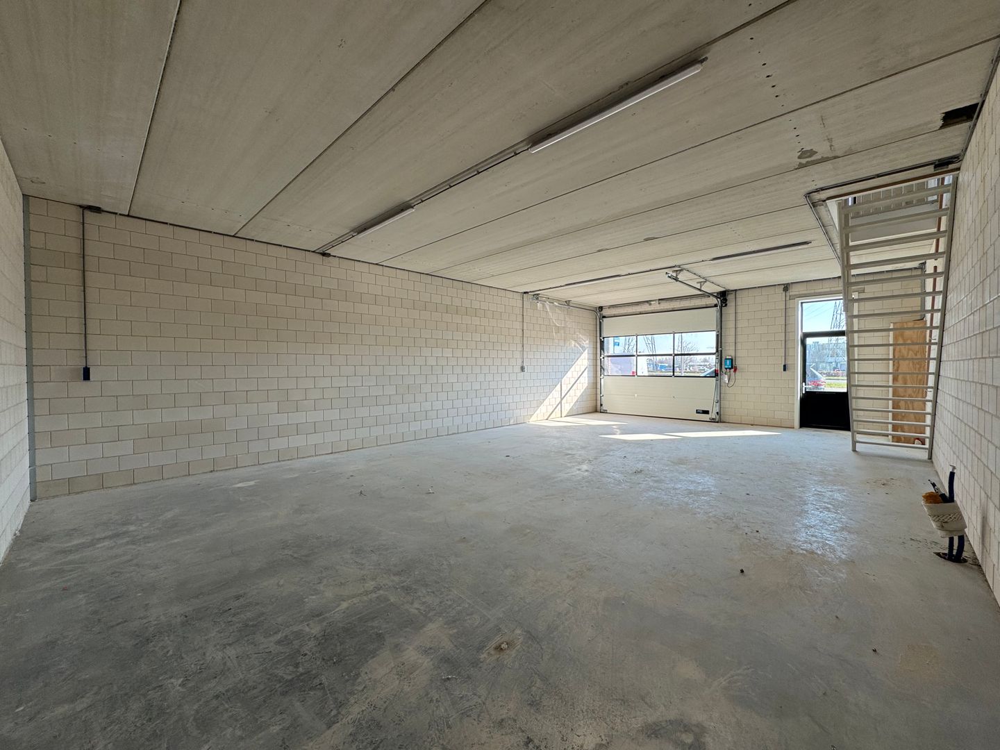 Bekijk foto 2 van Marconistraat 45