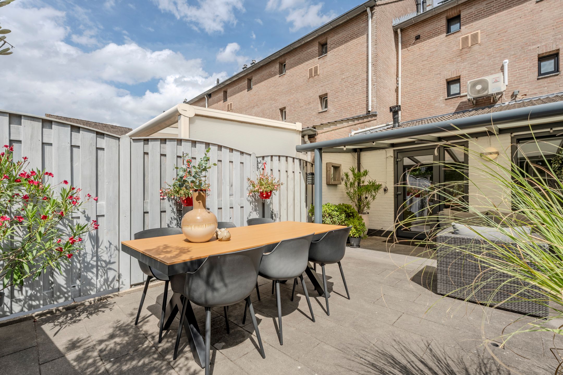 Foto 39 van Kruishout 32