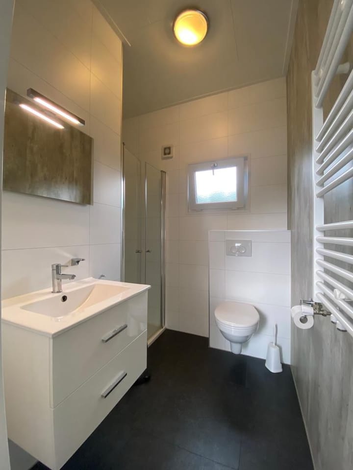 Vrijstaande woning te koop: Pipeluurseweg 8-16, Olburgen