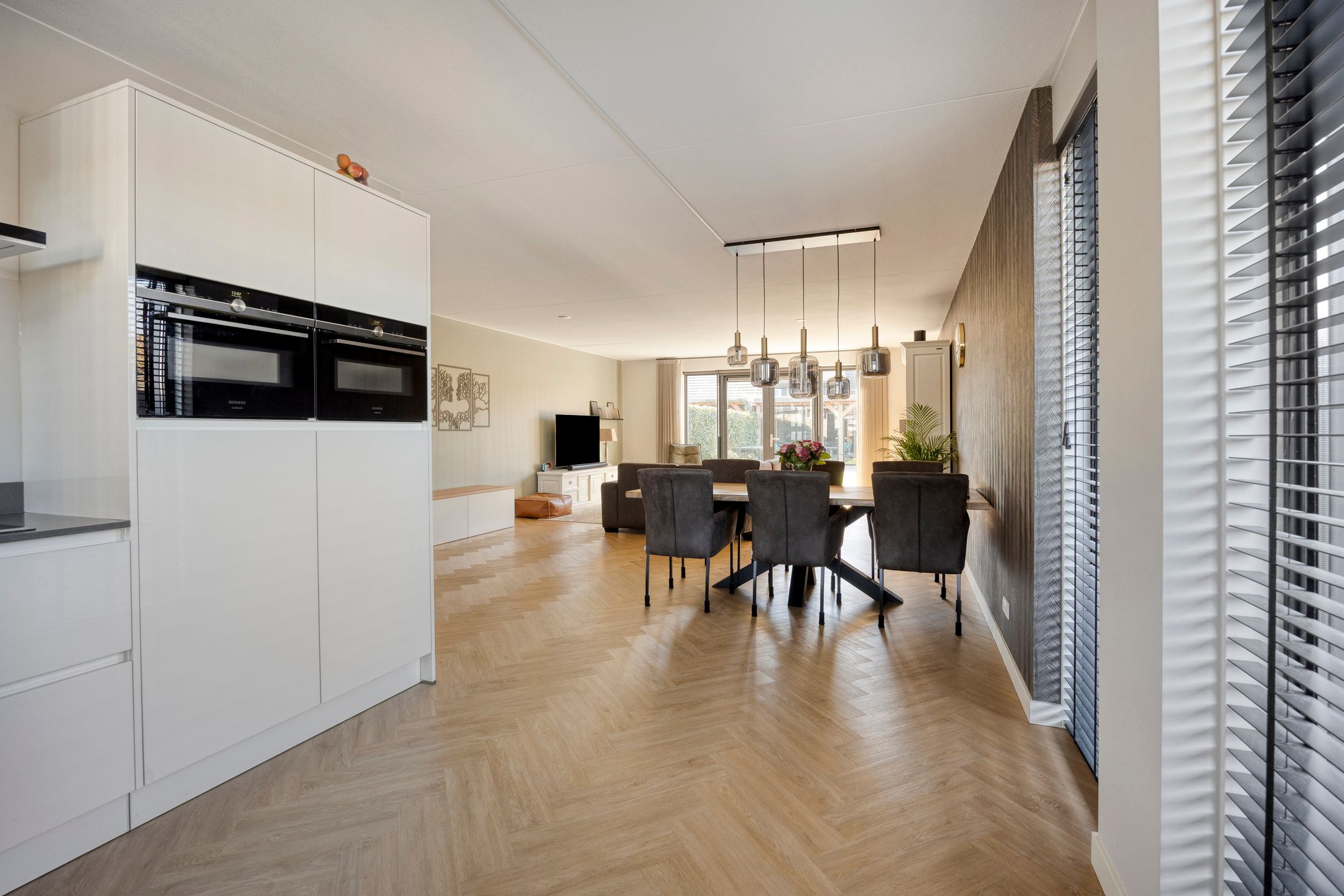 Foto 12 van Leeuwenhof 17