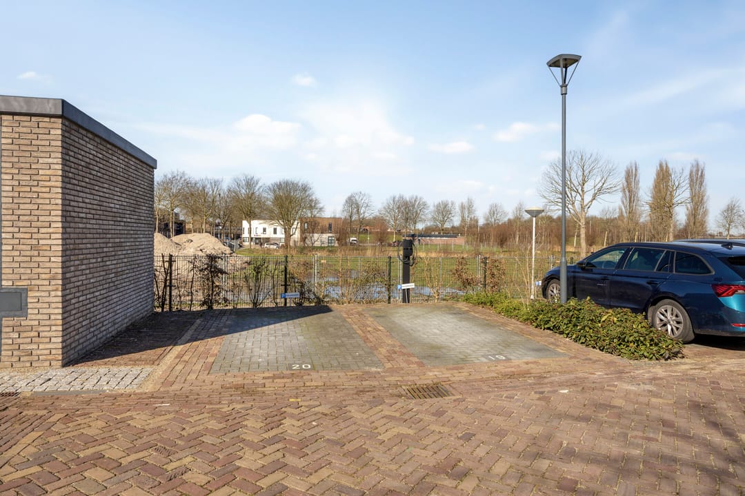 Foto 31 van Leeuwenhof 17