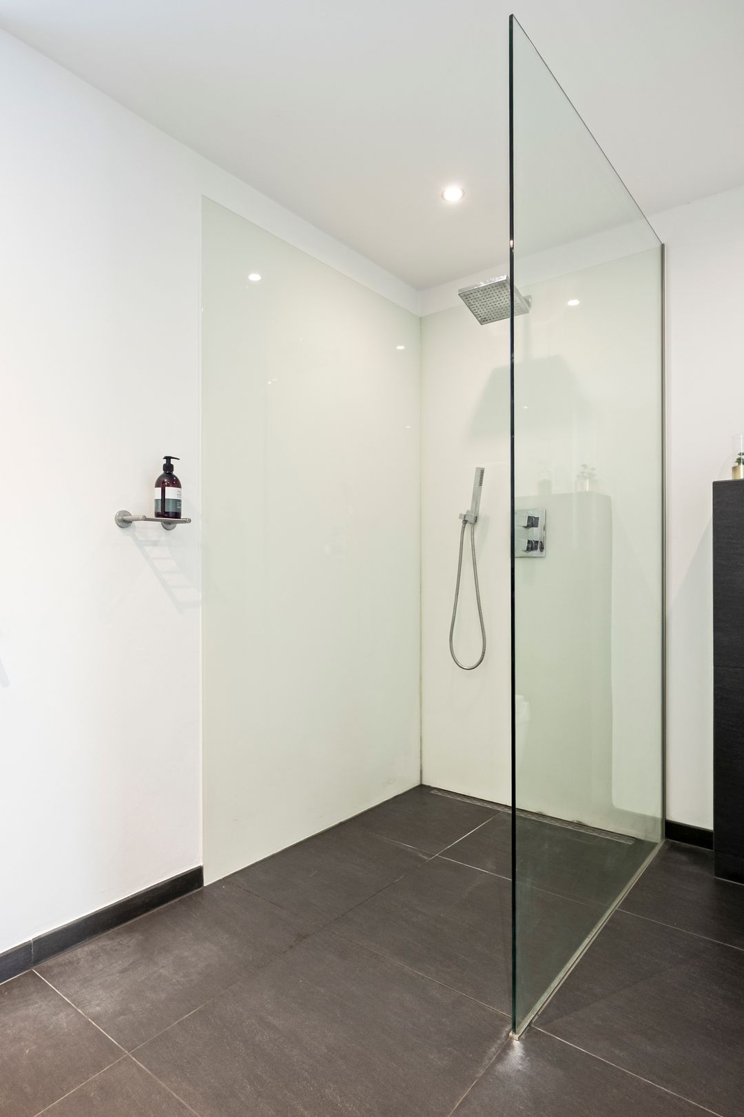 Photo 17 of Dalstraat 1