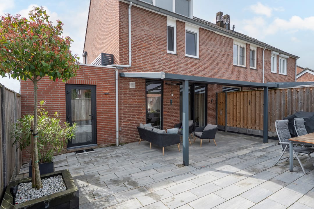 Photo 38 of Dalstraat 1