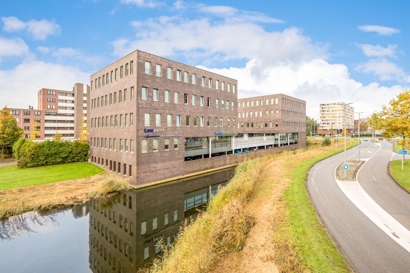 Bekijk foto 1 van De Fruittuinen 18-32