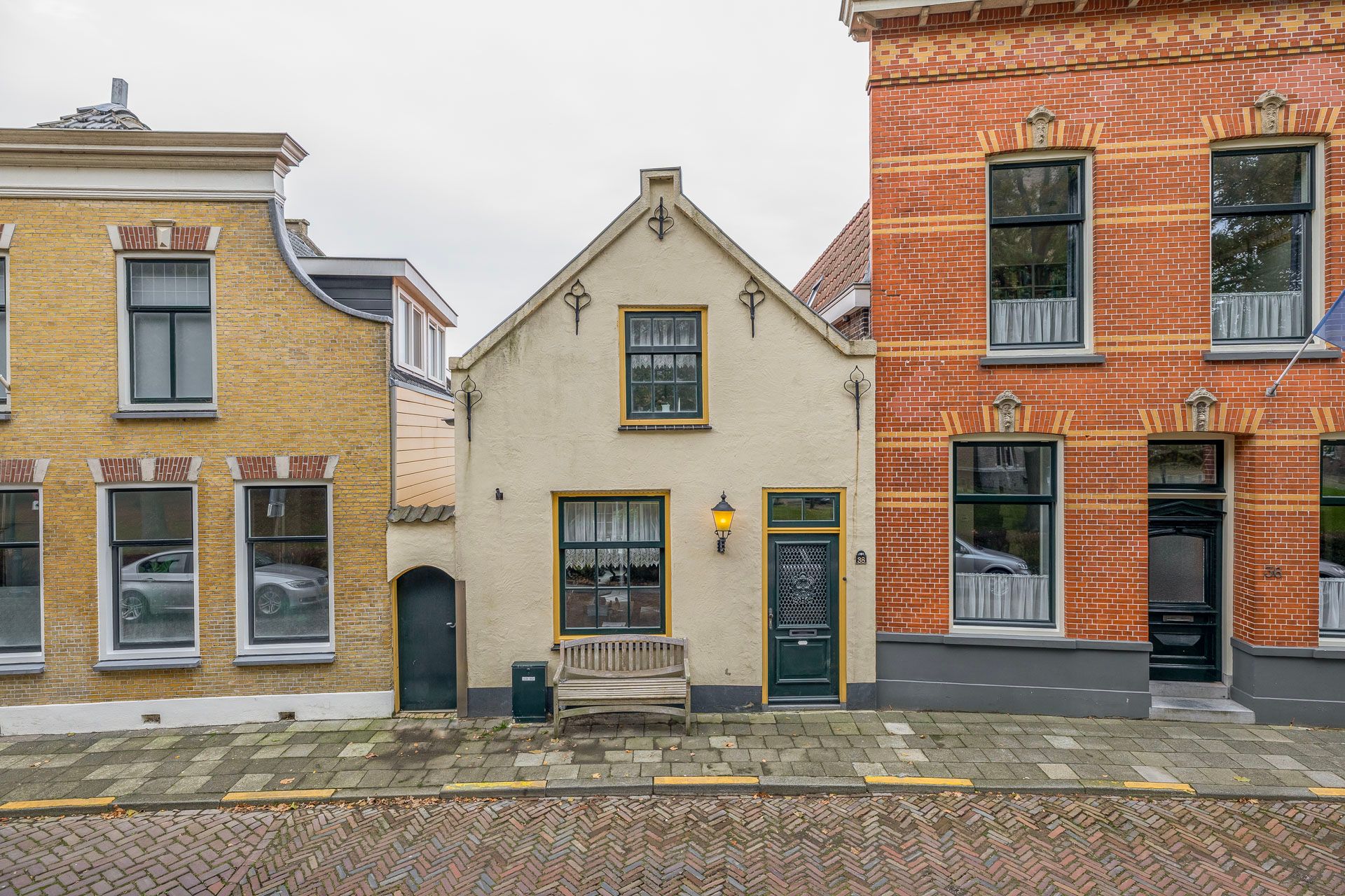 Buying a house in The Netherlands., Ring 38