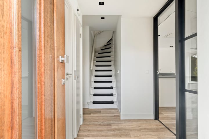 Foto 3 van van der Helstpark 17