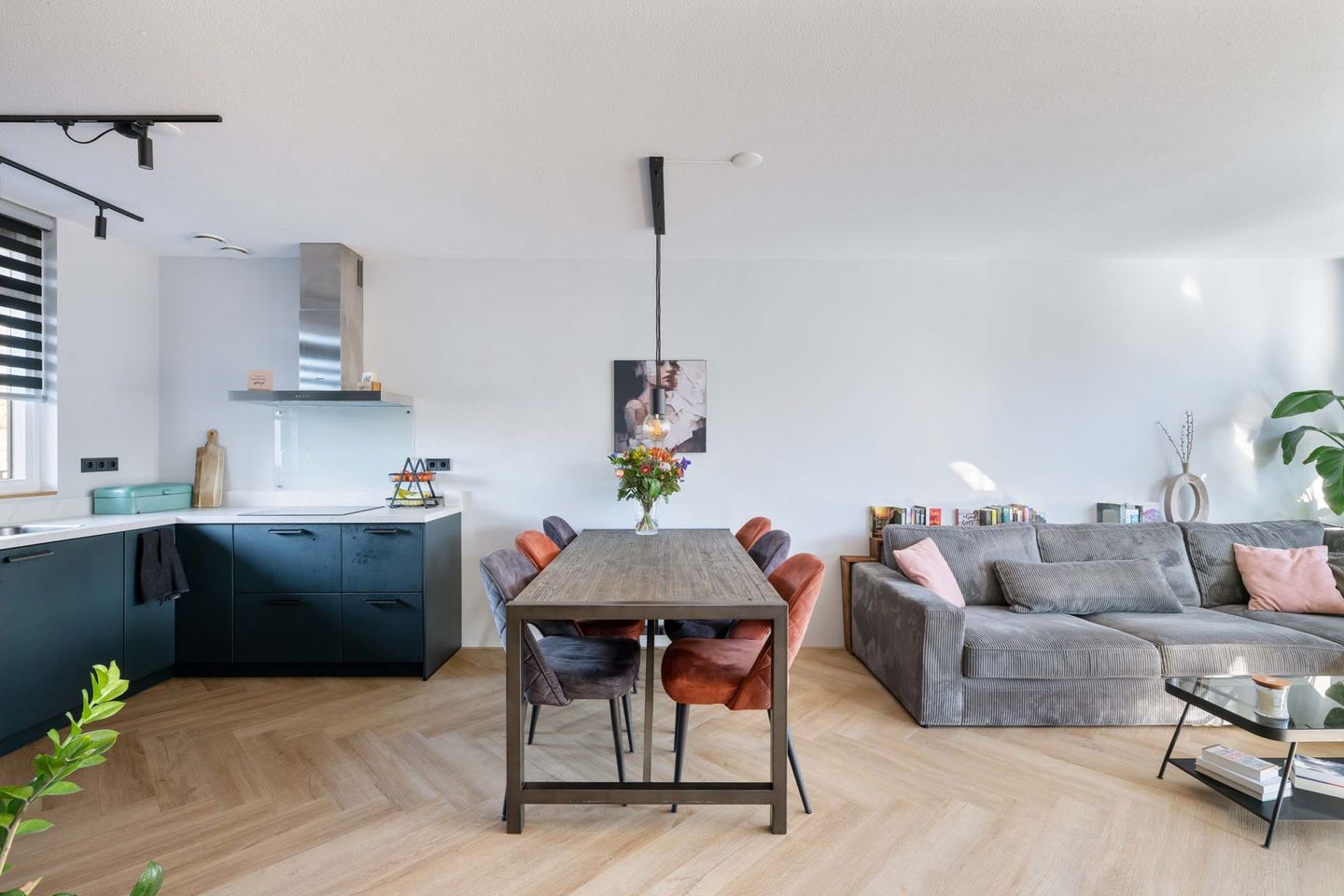 Photo 10 of Mari Andriessenrade 77