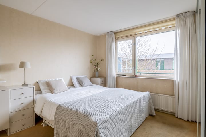 Foto 4 van Hellendaalweg 36