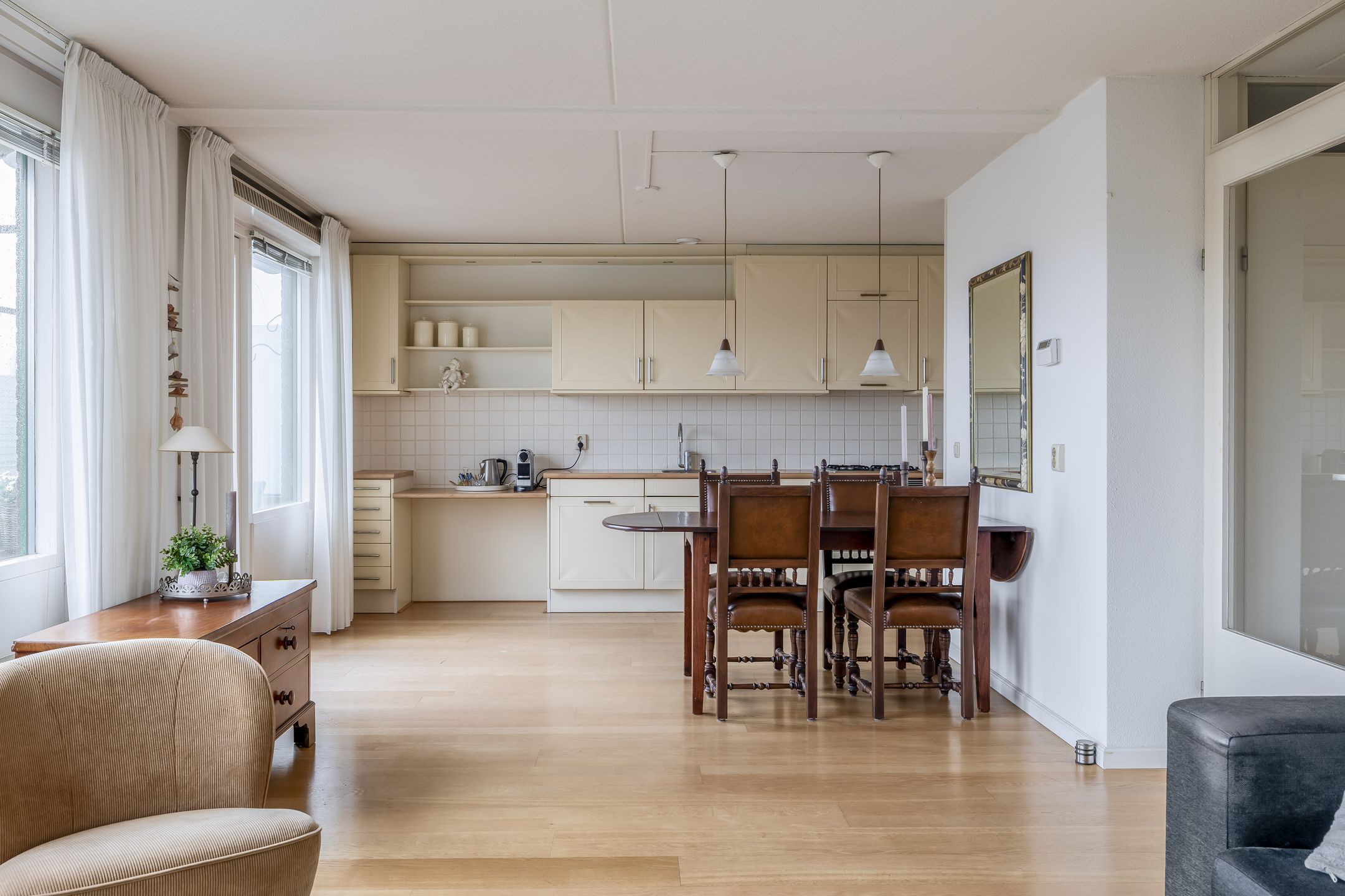 Foto 3 van Hellendaalweg 36