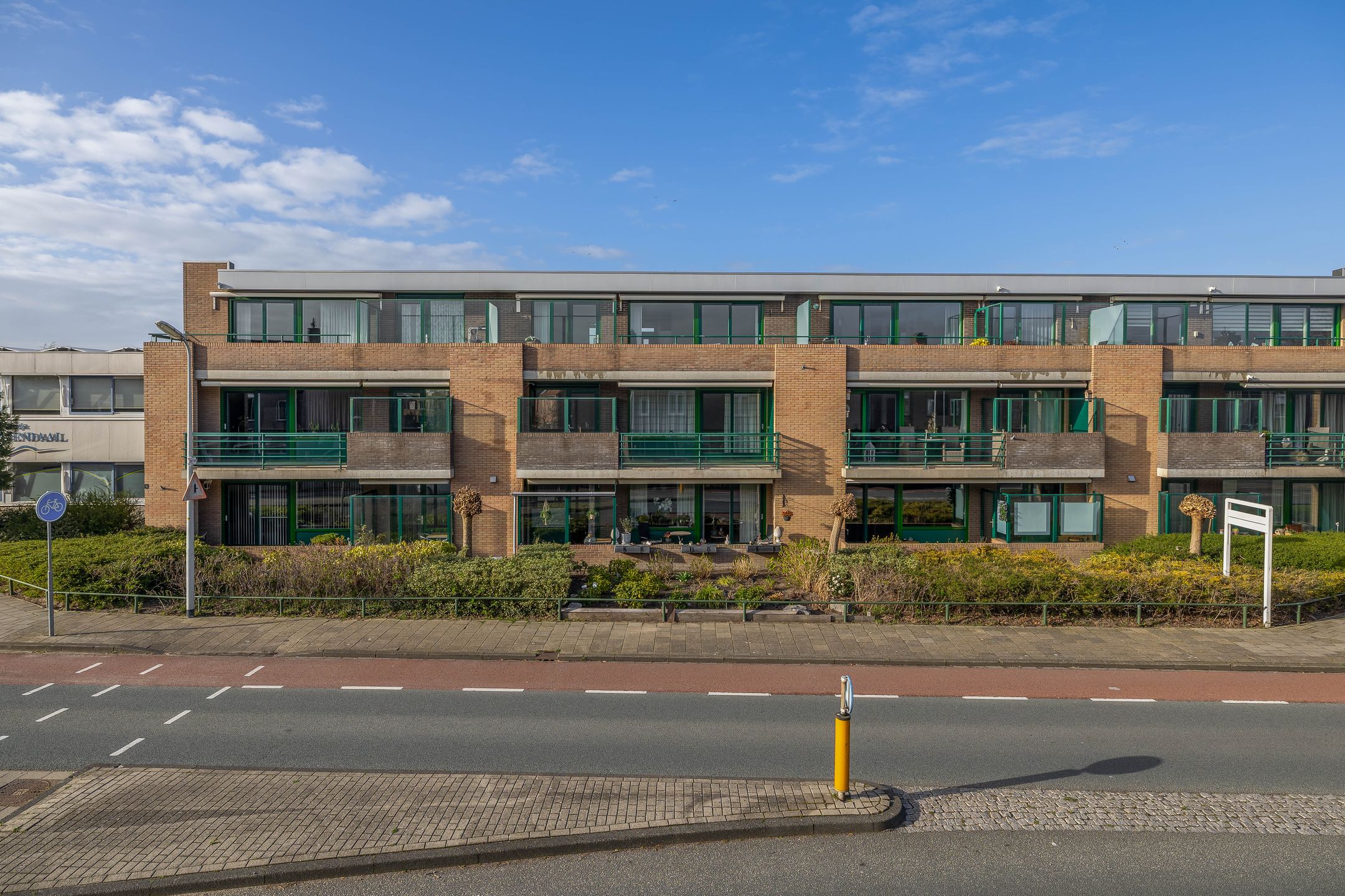 Foto 36 van Hellendaalweg 36