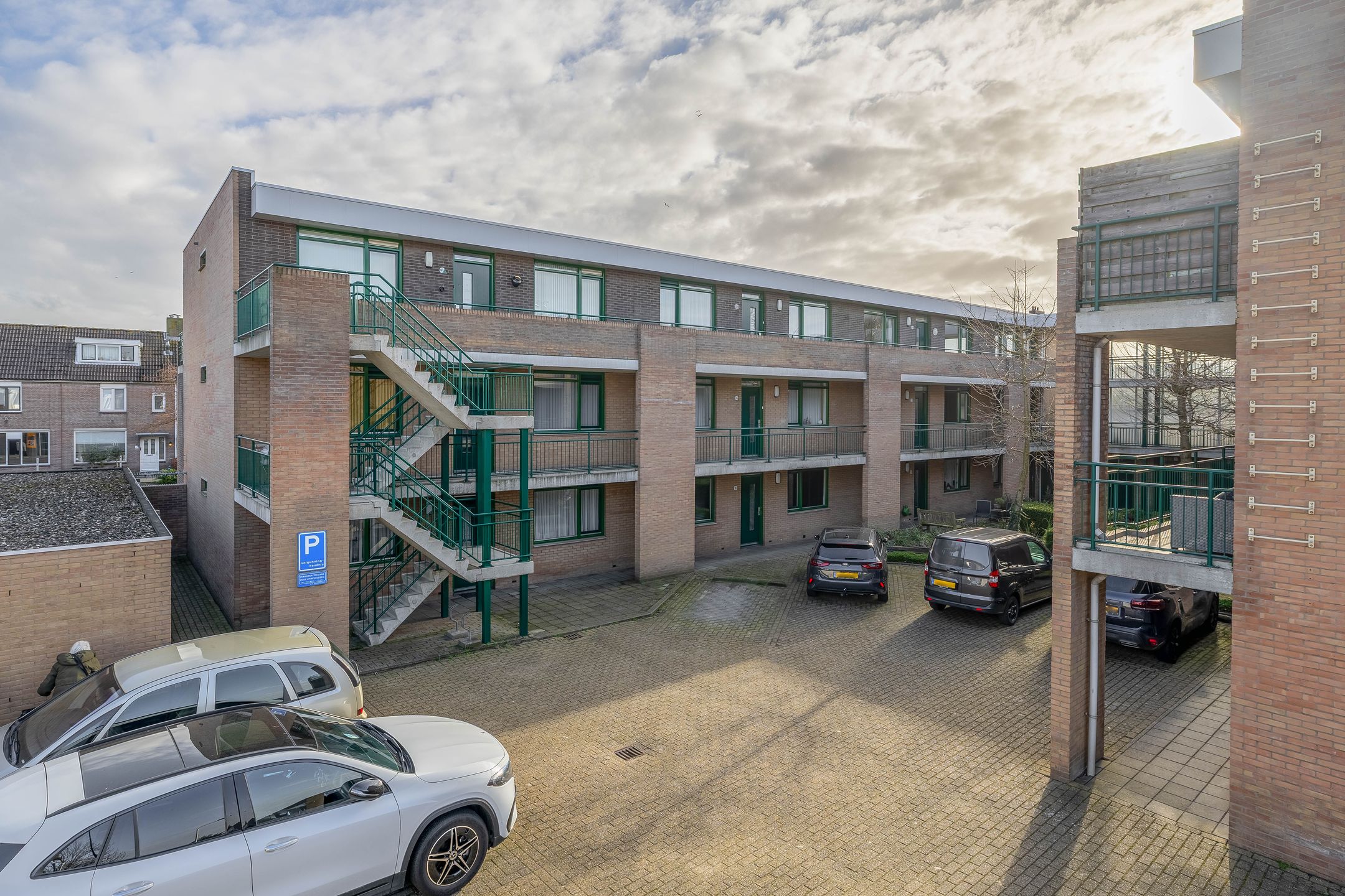 Foto 42 van Hellendaalweg 36