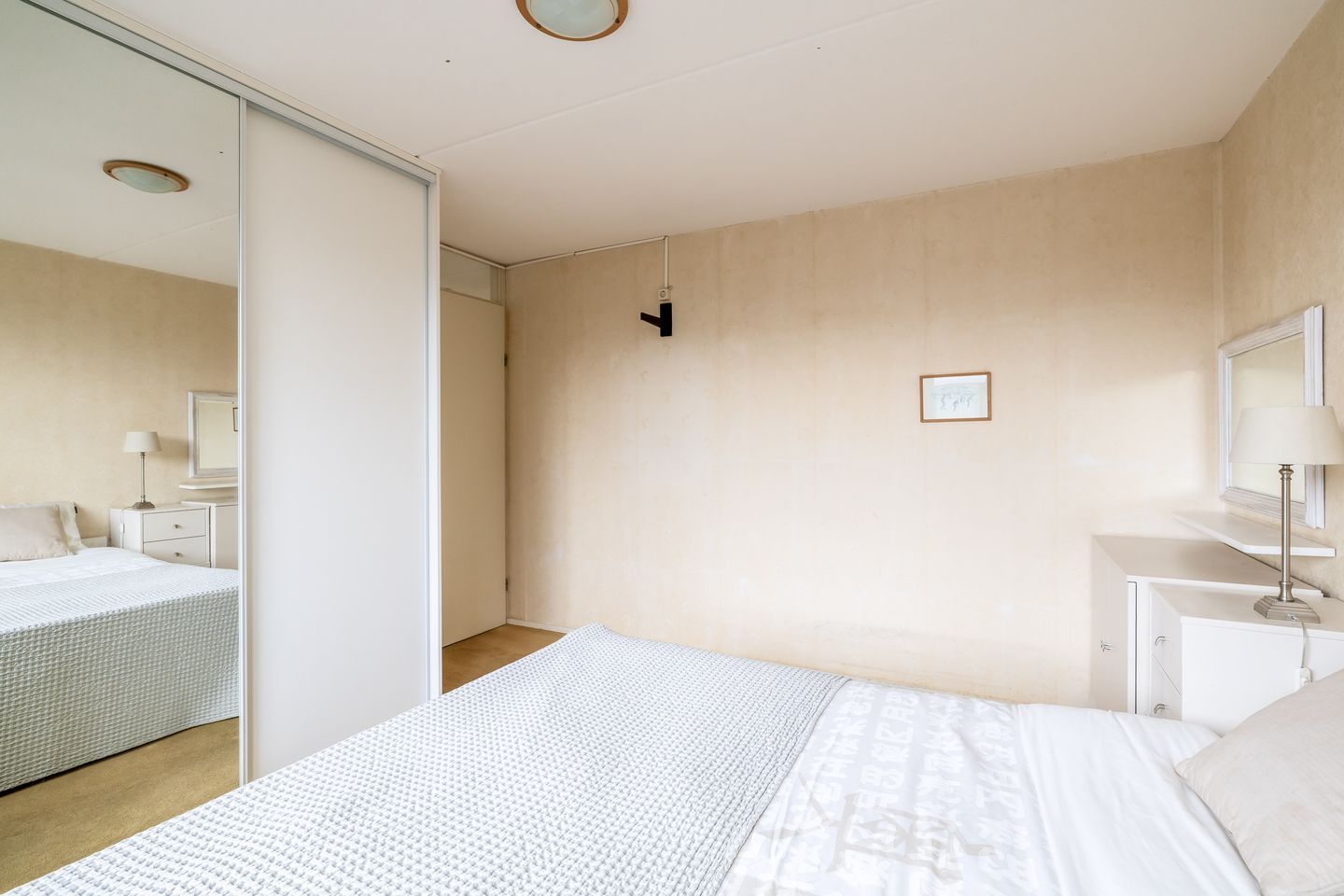 Foto 19 van Hellendaalweg 36