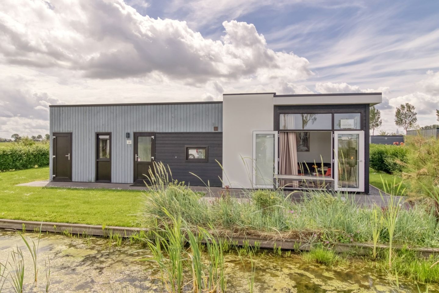 Foto 1 van Mettenijedijk 33-C109