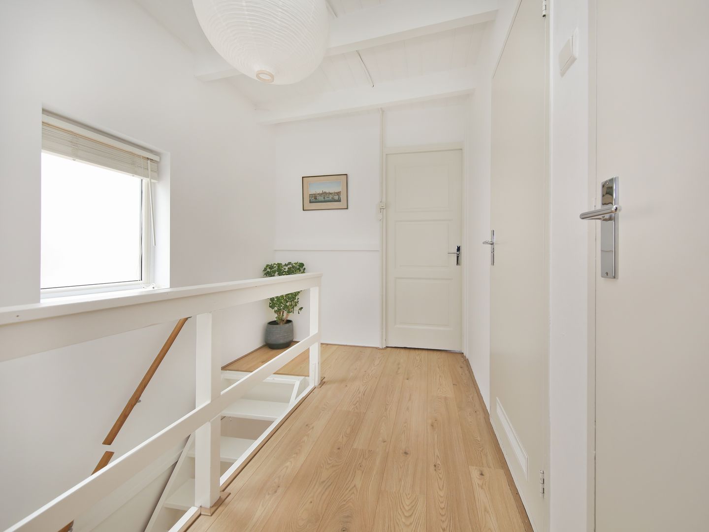 Charming upstairs apartment with 2 bedrooms and south-facing balcony in Haarlem — 22