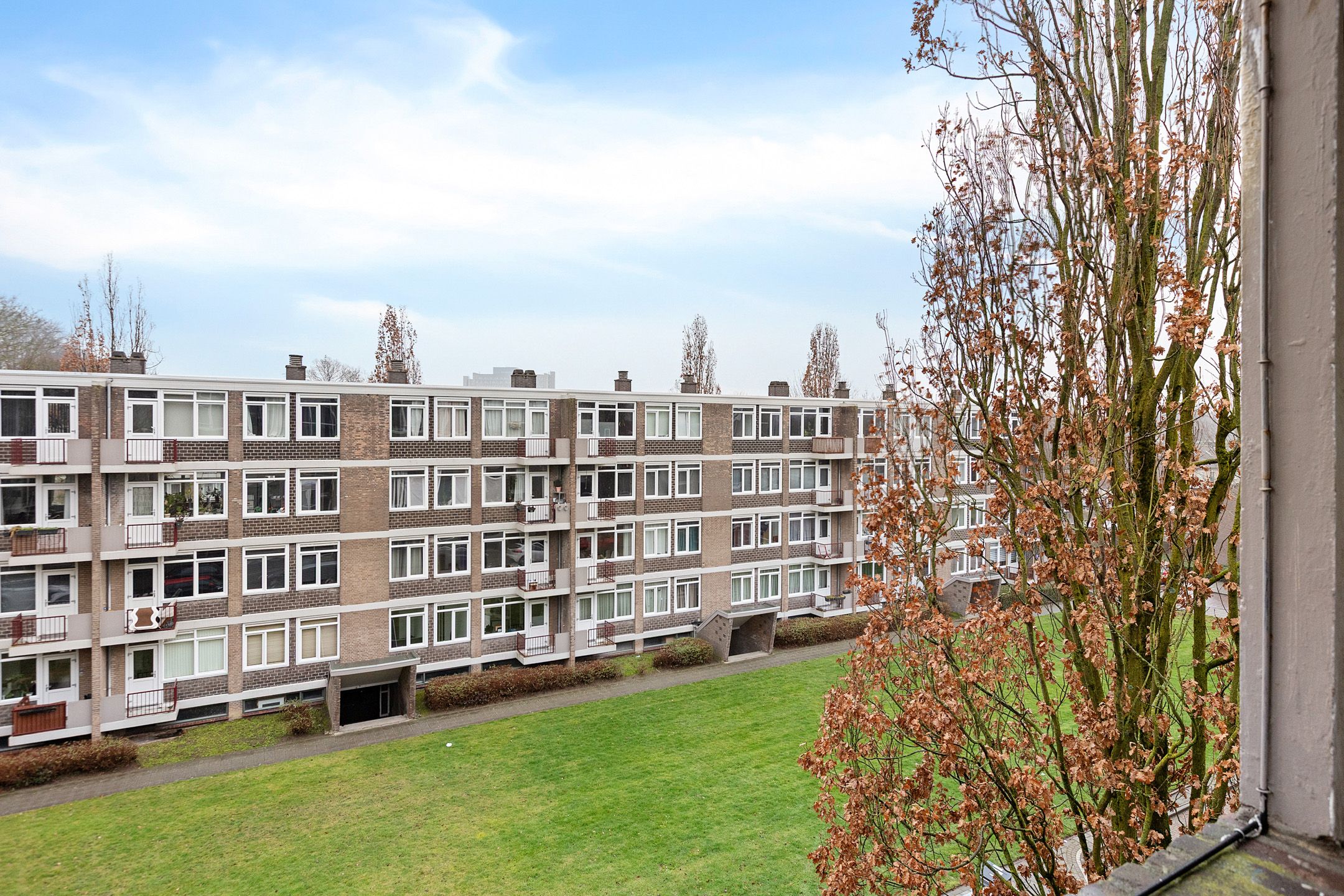 Foto 27 van Outshoornstraat 47