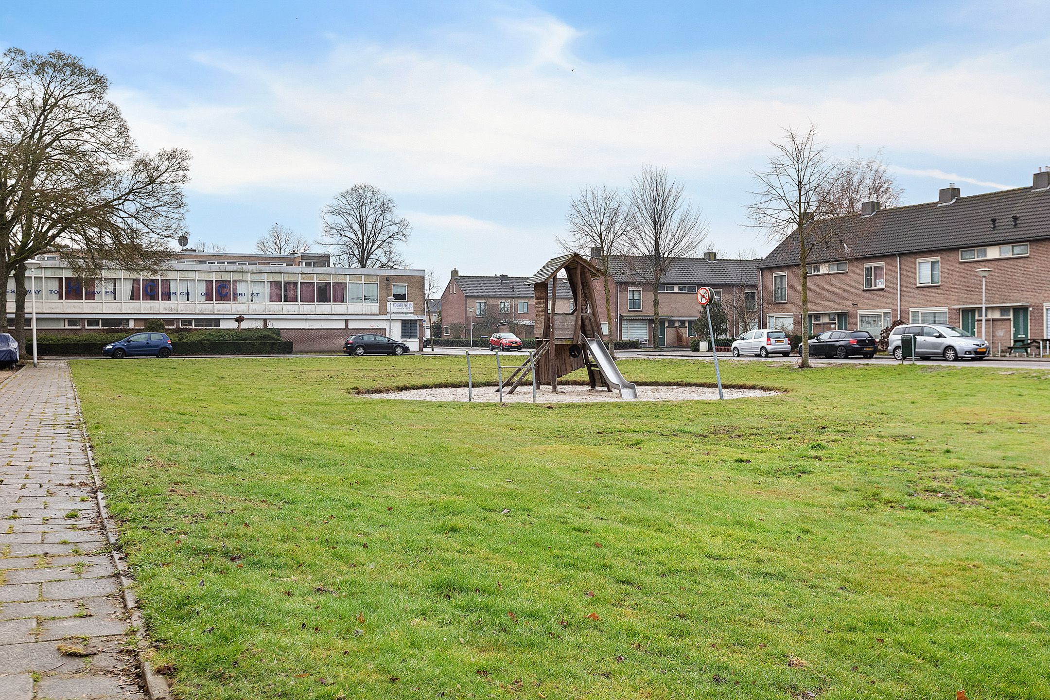 Foto 30 van Outshoornstraat 47