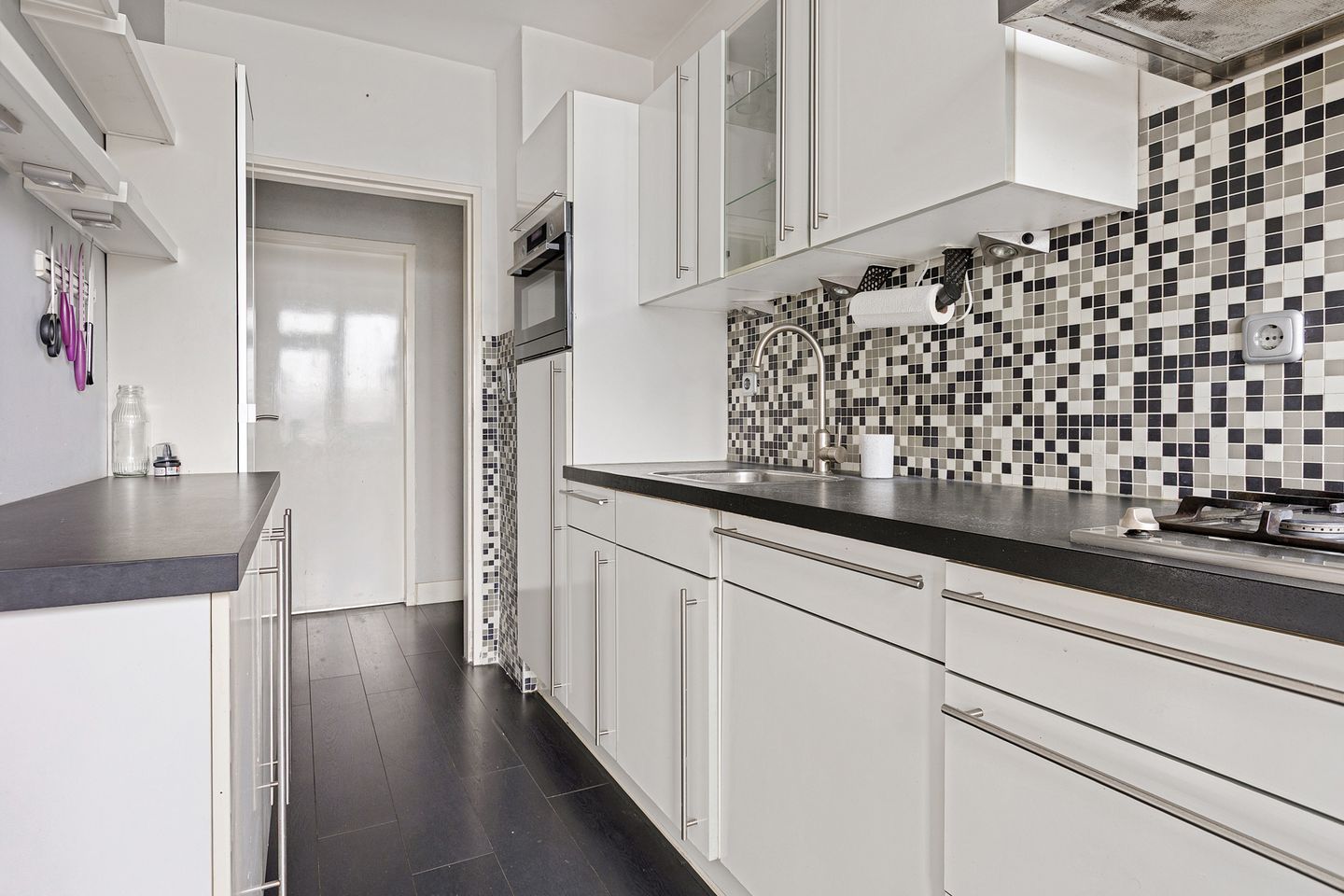 Foto 14 van Outshoornstraat 47