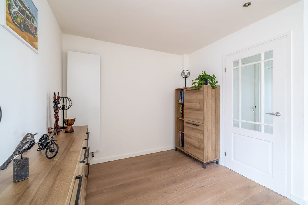 Photo 16 of Barentszstraat 80