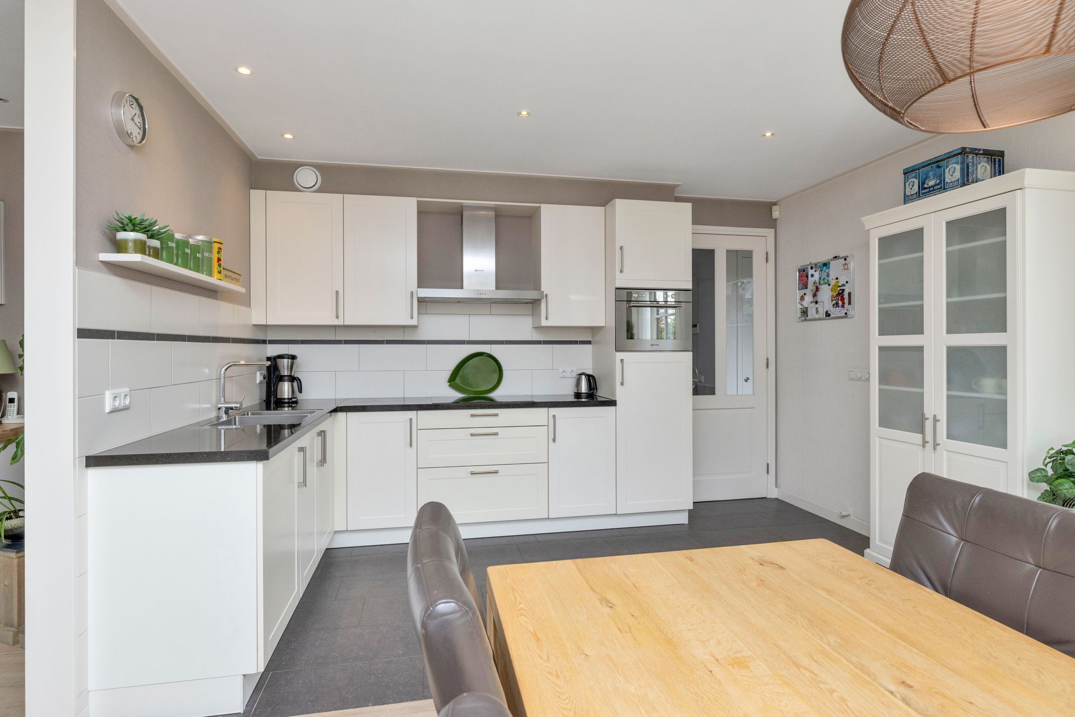 Photo 3 of Thorbeckestraat 24