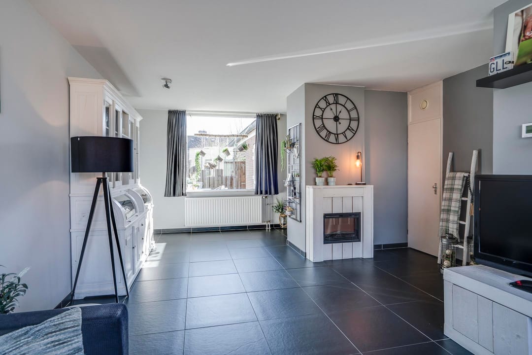 Foto 11 van van Hatzfeldtstraat 9