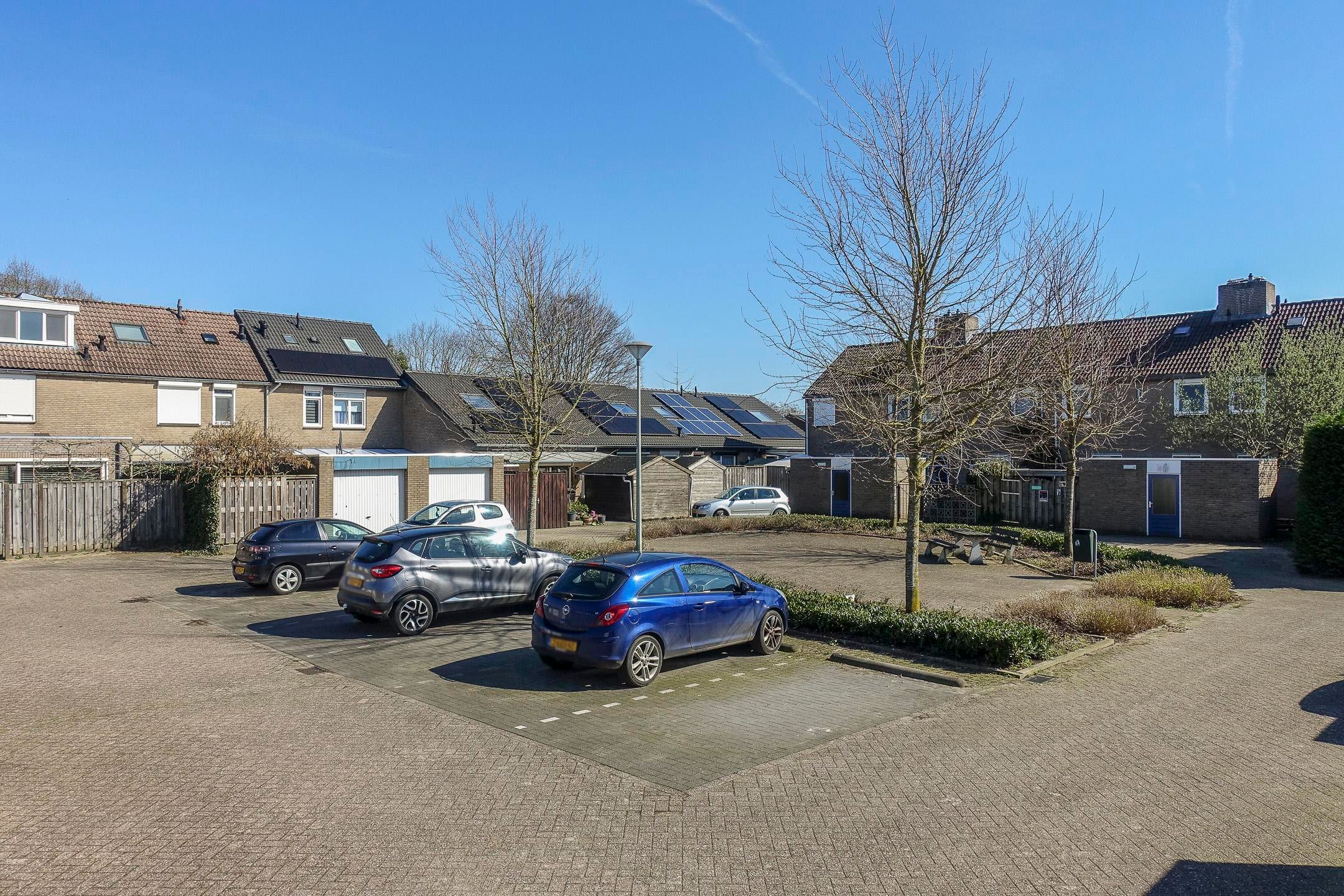 Foto 51 van van Hatzfeldtstraat 9