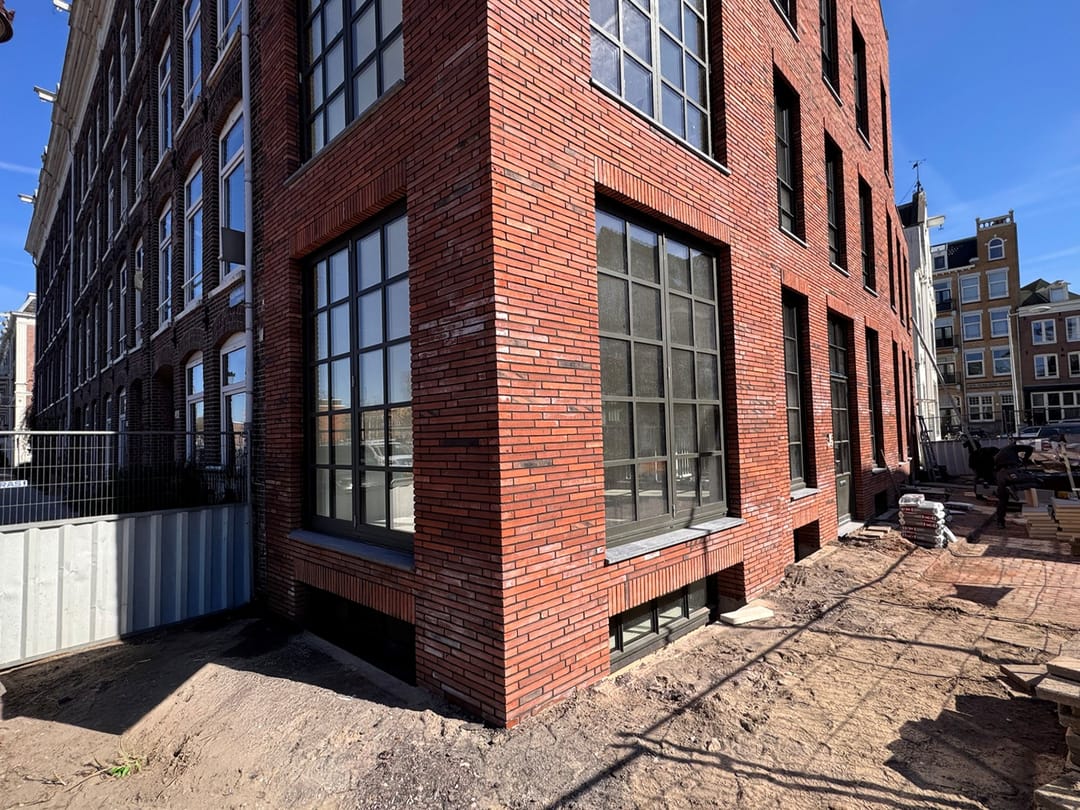 Photo 37 of Schiemanstraat 10