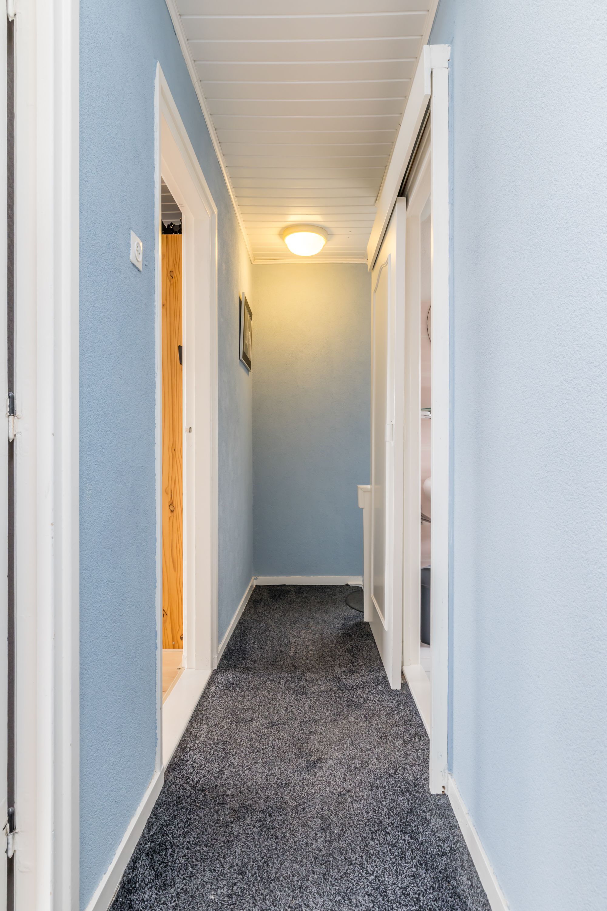 Photo 21 of Piet van Breemenstraat 7