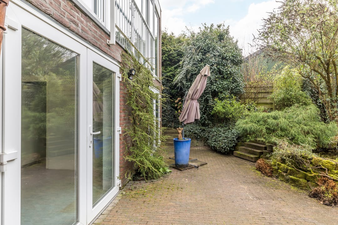 Photo 41 of Piet van Breemenstraat 7
